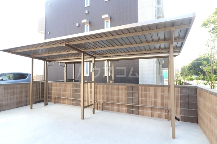 15/18 エントランス