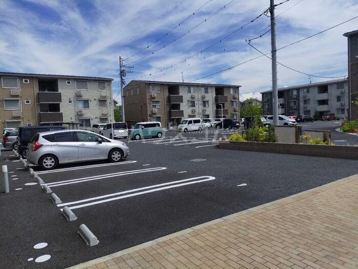 20/21 駐車場