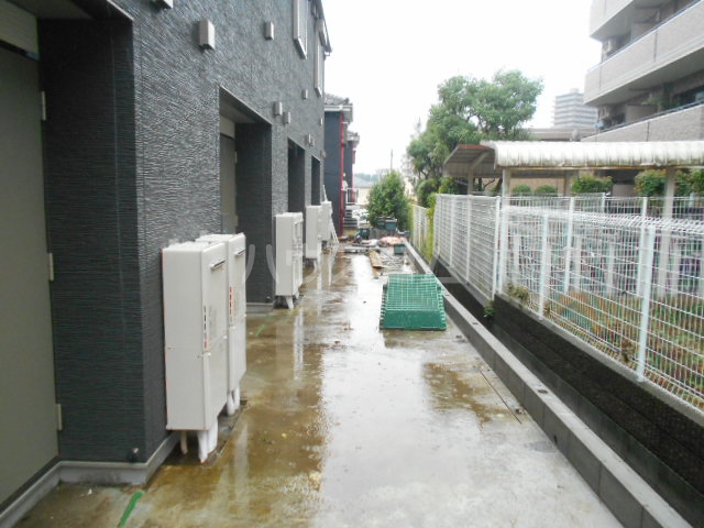 20/30 エントランス