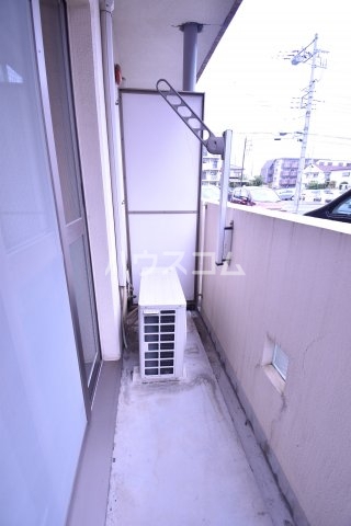 13/27 バルコニー