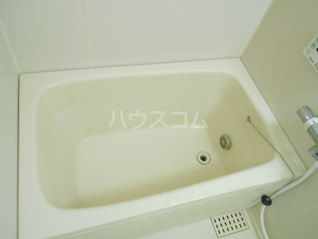 17/30 浴室