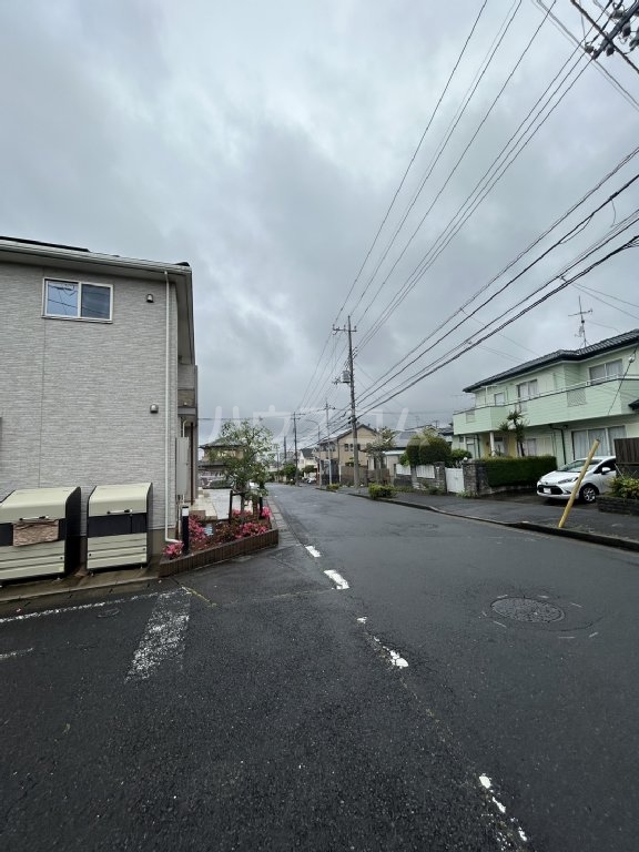25/30 駐車場