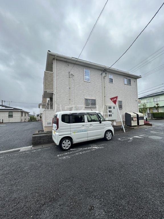 27/30 駐車場