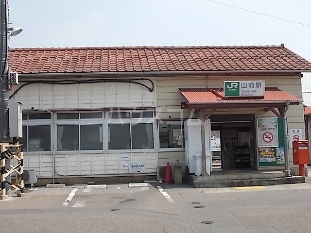 19/28 エントランス