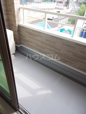 17/28 バルコニー