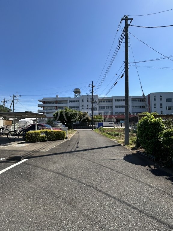 28/30 駐車場