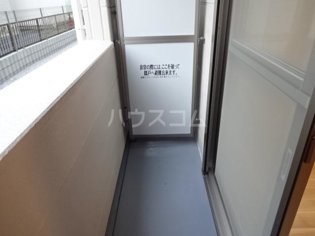 23/30 バルコニー