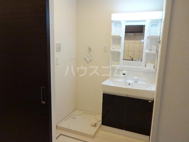 16/27 洗面