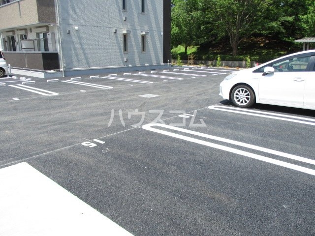 3/4 駐車場