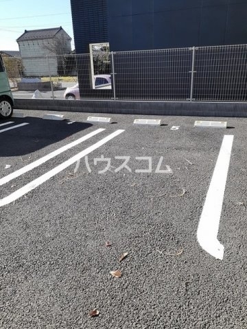15/23 駐車場