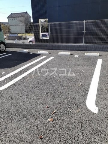 15/23 駐車場