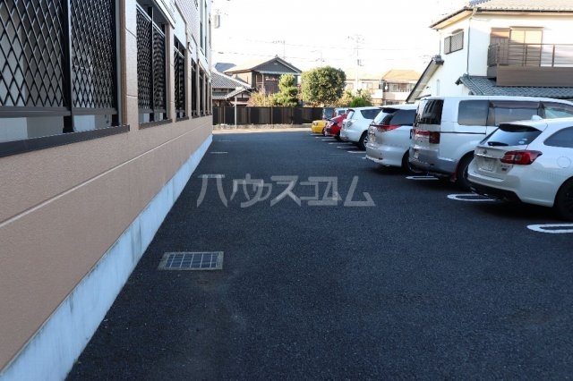 22/30 駐車場