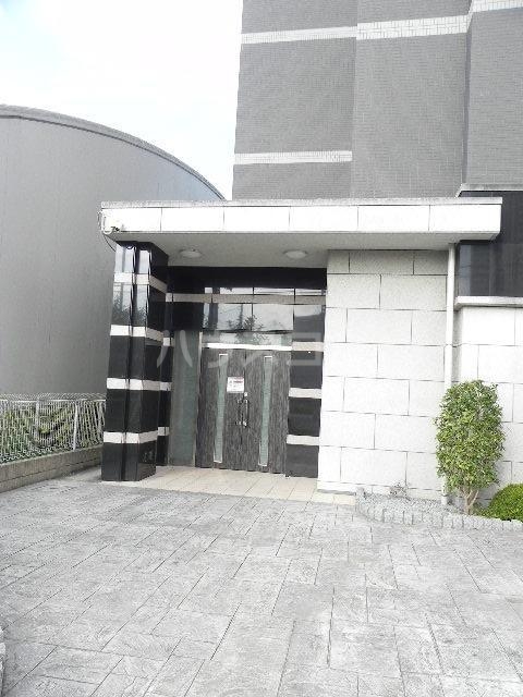 14/22 エントランス