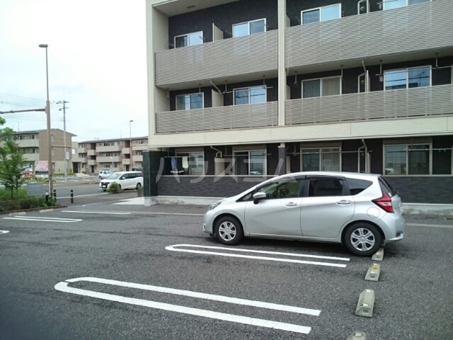 2/8 駐車場
