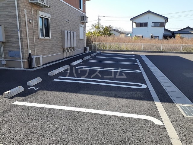 2/8 駐車場