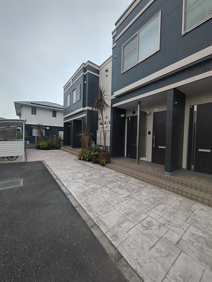 25/30 エントランス