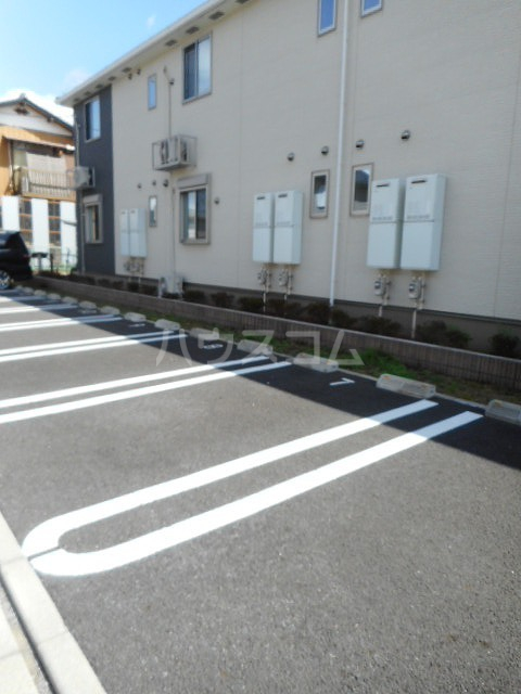 14/22 駐車場