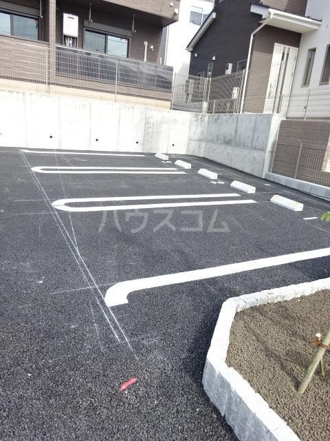 2/8 駐車場
