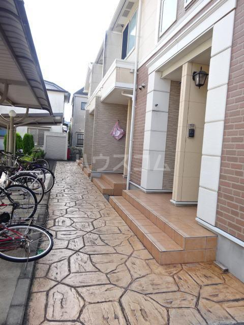 19/28 エントランス