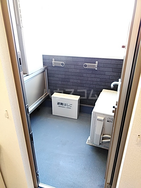 25/30 バルコニー