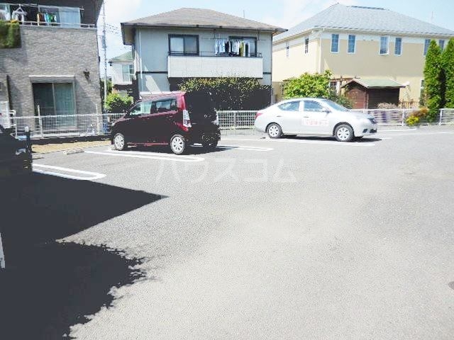 15/21 駐車場