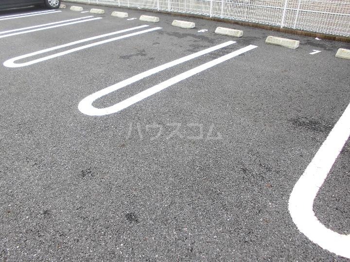 14/22 駐車場