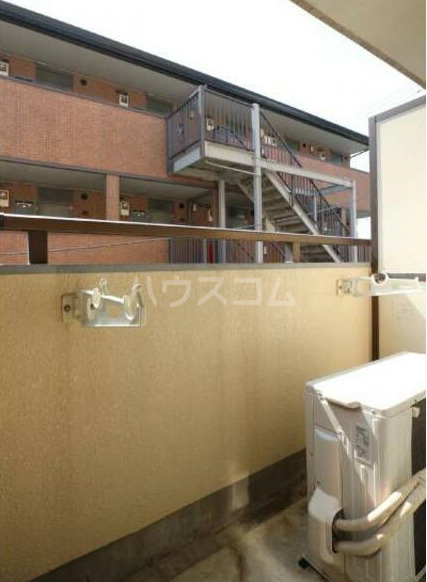 13/23 バルコニー