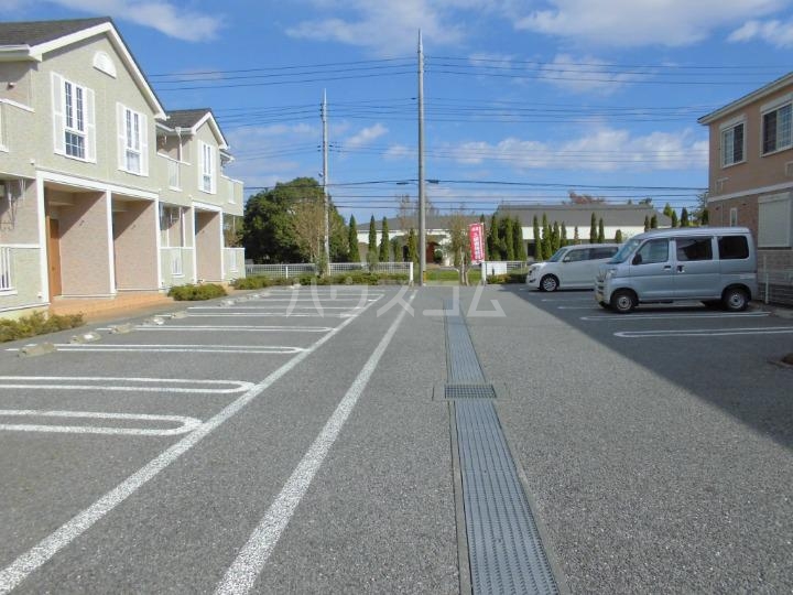 14/20 駐車場