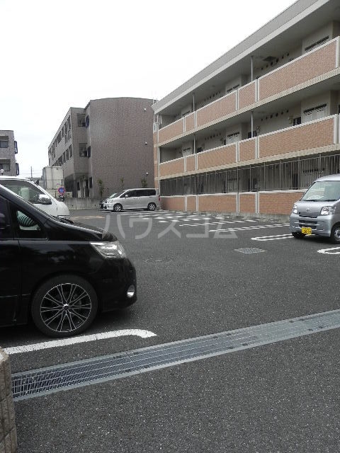 20/26 駐車場