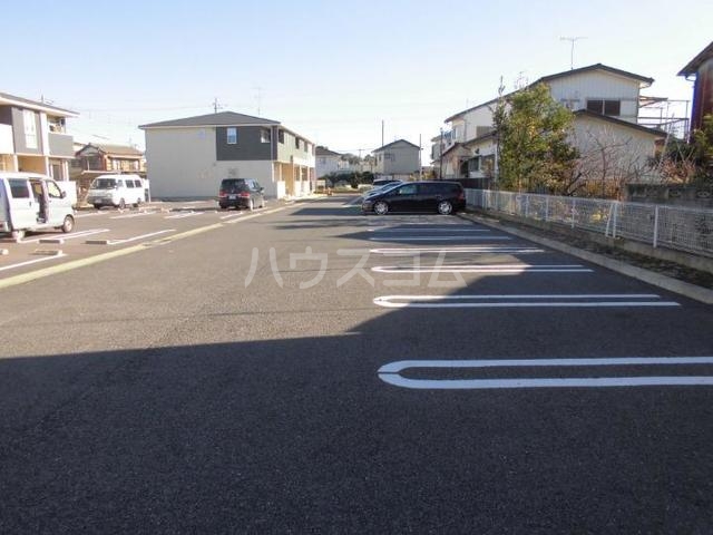 2/8 駐車場