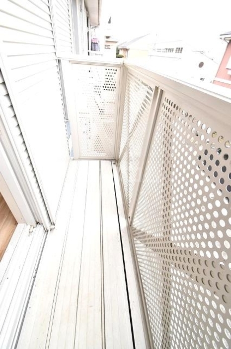 13/23 バルコニー