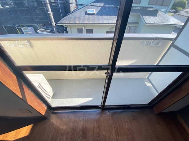 21/30 バルコニー