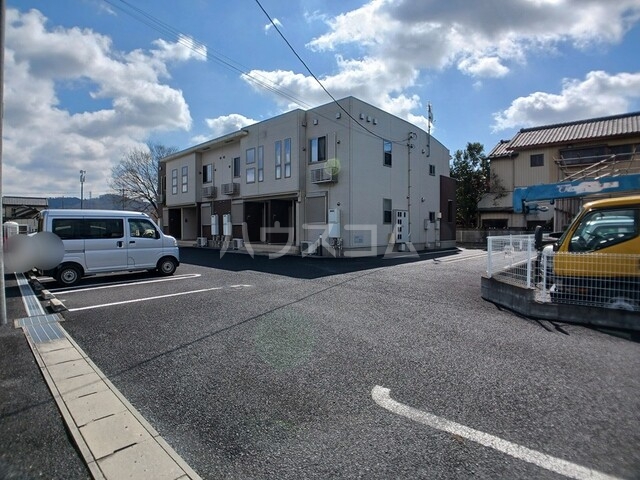 15/21 駐車場