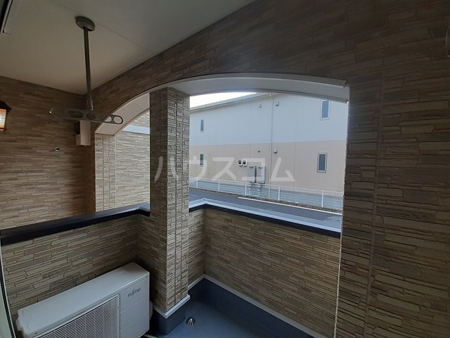 13/21 バルコニー