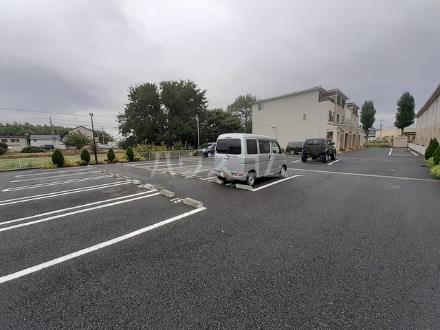 15/21 駐車場
