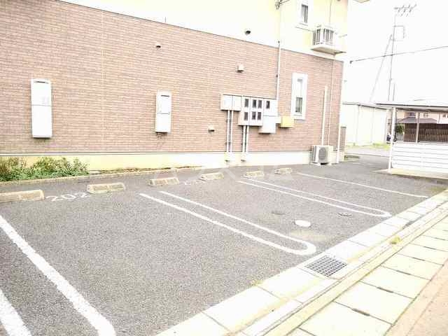 15/21 駐車場