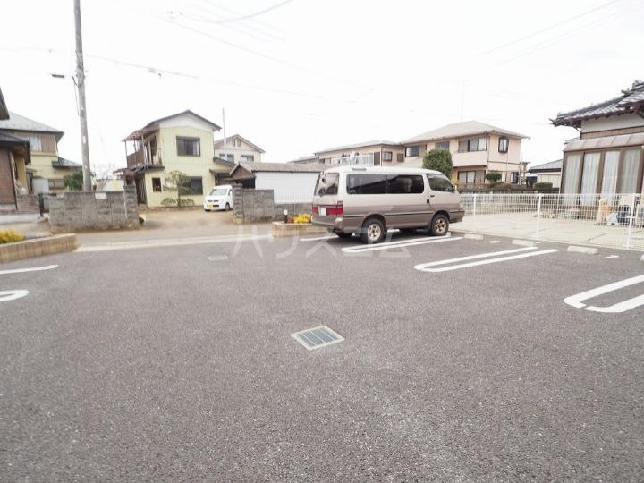 2/8 駐車場
