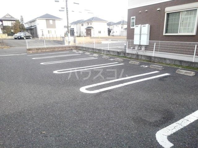 15/21 駐車場