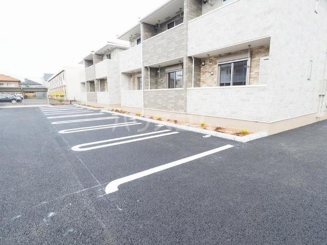 14/20 駐車場
