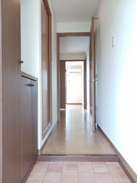 5/20 玄関