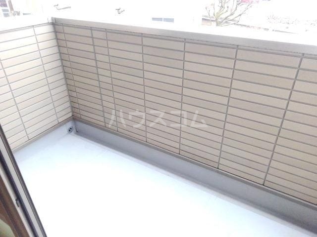 13/22 バルコニー