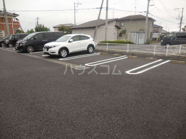 14/20 駐車場