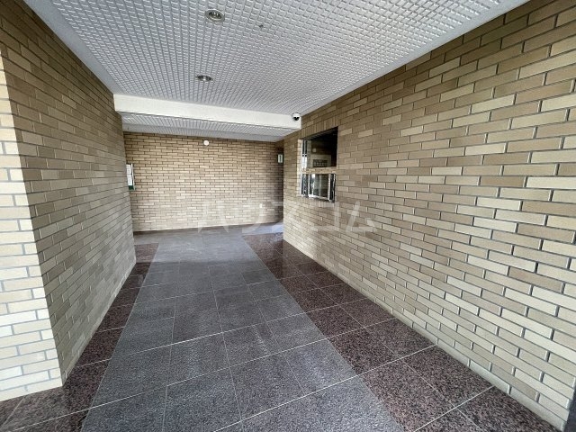 3/4 エントランス