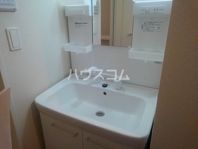 13/30 洗面