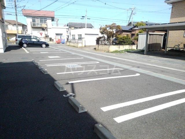 2/8 駐車場