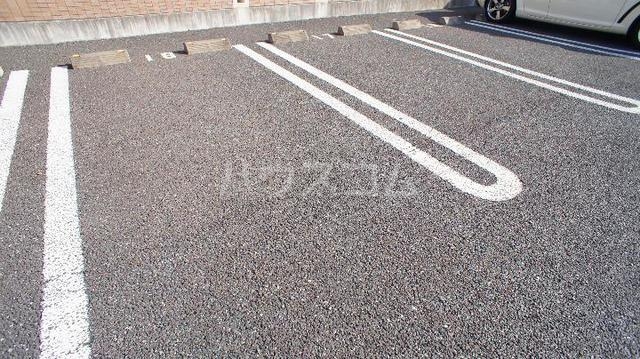 15/25 駐車場