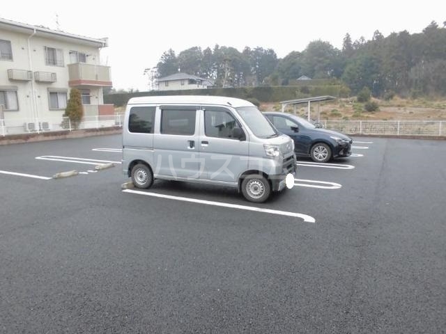 2/8 駐車場