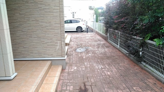 2/8 エントランス