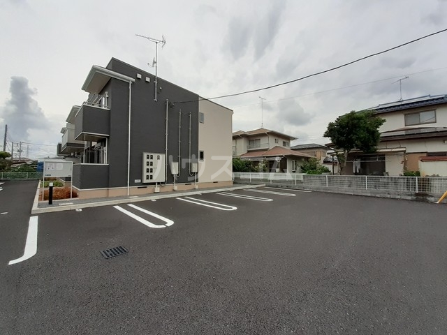 14/20 駐車場