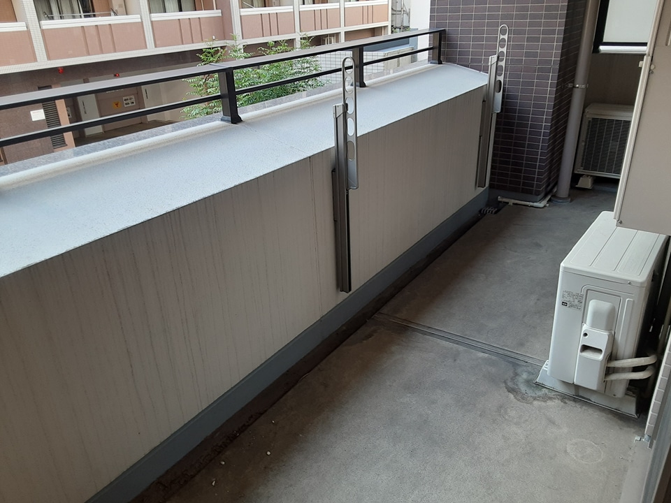 21/30 バルコニー